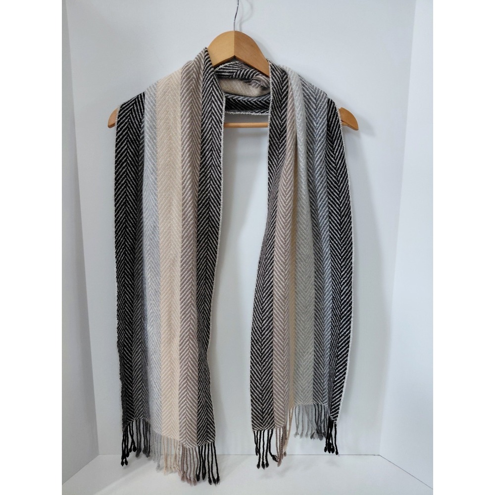 Charter Club Luxury 100% Cashmere Women's OS Scarf Wrap Herringbone Fringe Hem